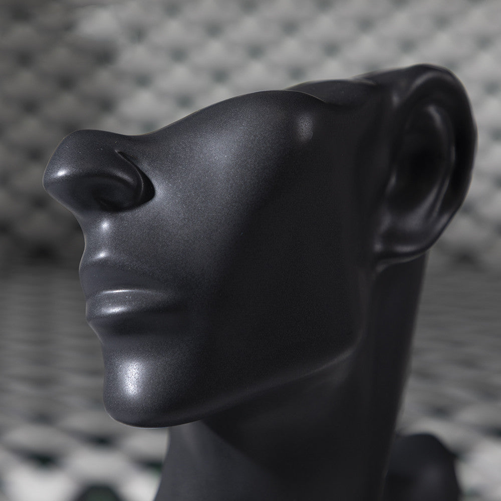 1 Black Lady's Head Figurine Sculpture